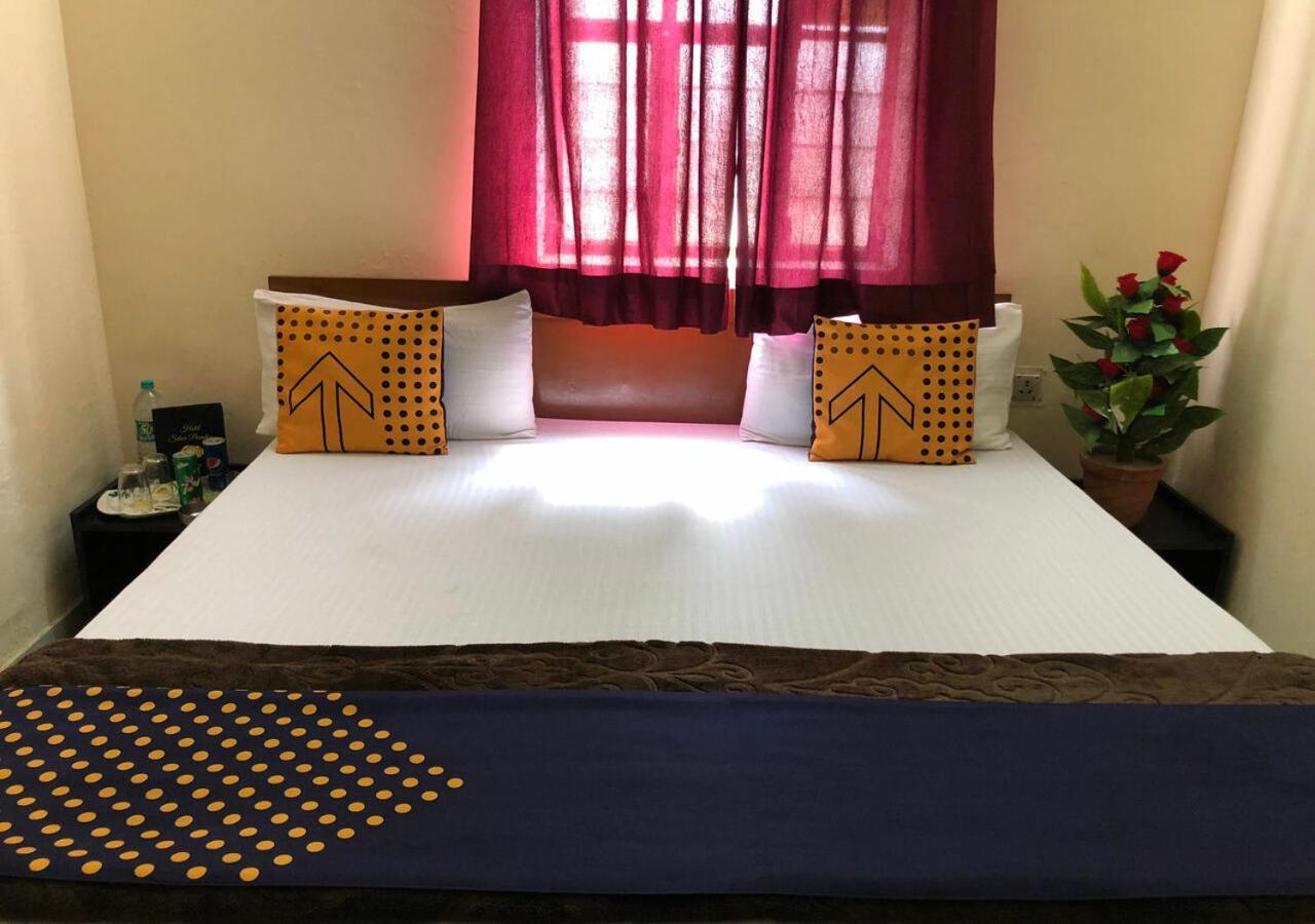 Ramada By Wyndham Jaipur North Hotell Exteriör bild